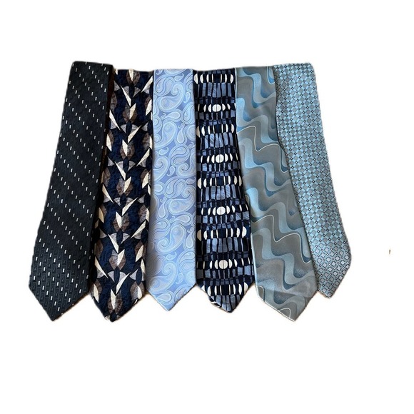 Group of 6 Ties Various Brands - Picture 1 of 3